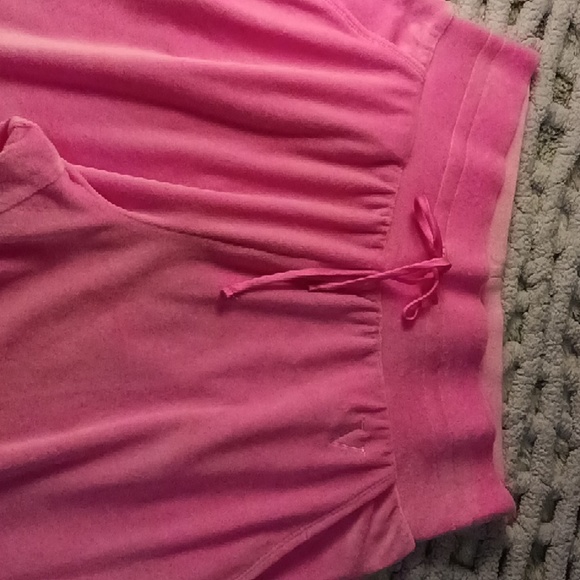 V.S. VELOUR LOUNGE PANTS - Picture 2 of 3